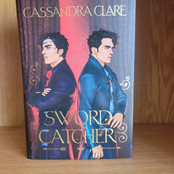 **NEW & SIGNED** Sword Catcher by Cassandra Clare, Fairyloot, Sprayed Edges - Picture 2 of 14